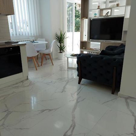 Luxury Apartment Iva Scopia Exterior foto