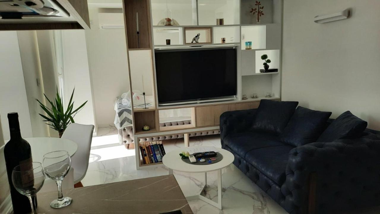 Luxury Apartment Iva Scopia Exterior foto